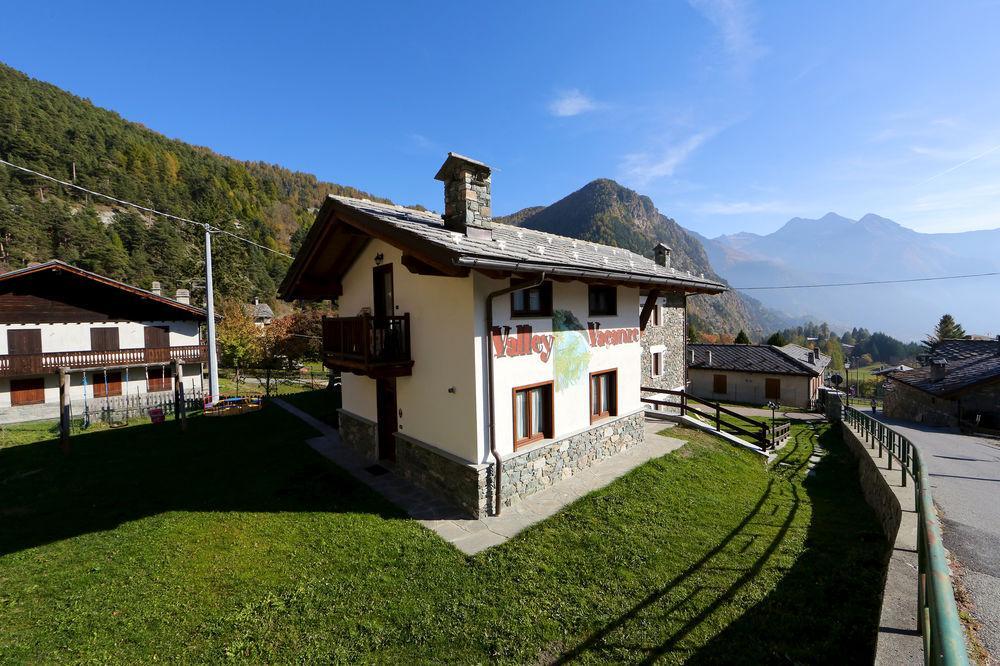 Valley Vacanze Brusson Luaran gambar