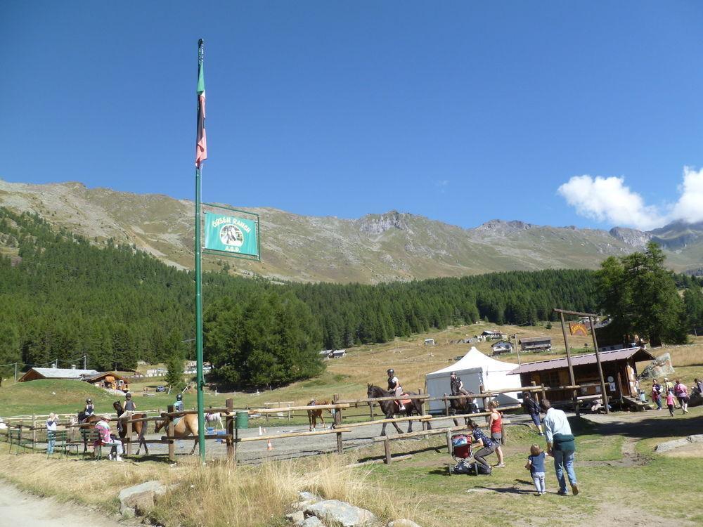 Valley Vacanze Brusson Luaran gambar