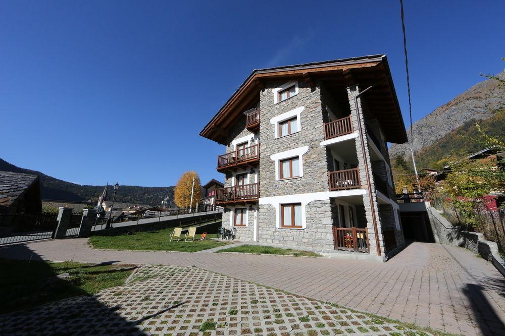 Valley Vacanze Brusson Luaran gambar